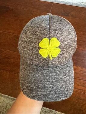 Heather Gray Men's Baseball Cap with Neon Yellow Clover Patch
